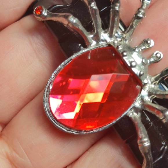 Spider Stretch Metal Bracelet Red Rhinestone With Black Gothic Costume - Picture 7 of 7